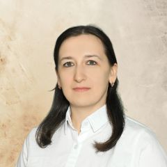 Худякова Вера